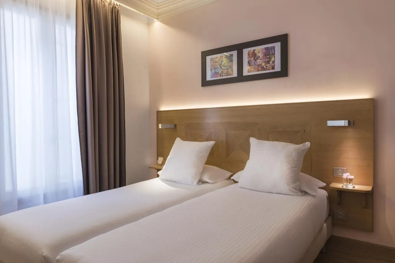Eiffel Xv Hotel